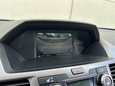 2015 Honda Odyssey Touring  Handicap Mobility BraunAbility - Photo 32 - Madison, WI 53716