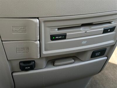 2015 Honda Odyssey Touring  Handicap Mobility BraunAbility - Photo 35 - Madison, WI 53716