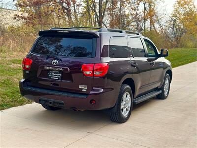 2013 Toyota Sequoia SR5   - Photo 9 - Madison, WI 53716