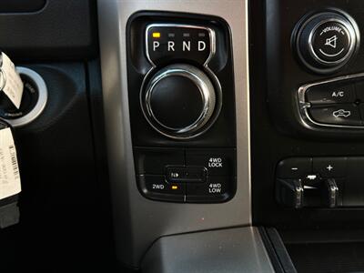 2018 RAM 1500 Outdoorsman   - Photo 30 - Madison, WI 53716