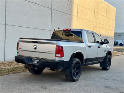 2018 RAM 1500 Outdoorsman   - Photo 9 - Madison, WI 53716