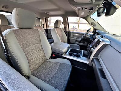 2018 RAM 1500 Outdoorsman   - Photo 21 - Madison, WI 53716