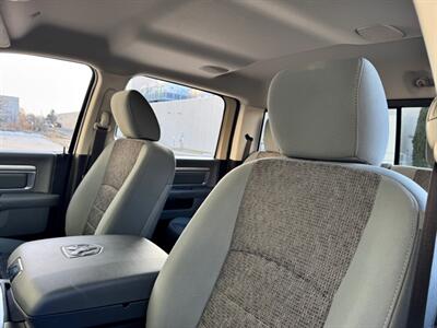 2018 RAM 1500 Outdoorsman   - Photo 18 - Madison, WI 53716