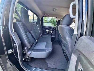 2018 Nissan Titan SV   - Photo 25 - Madison, WI 53716