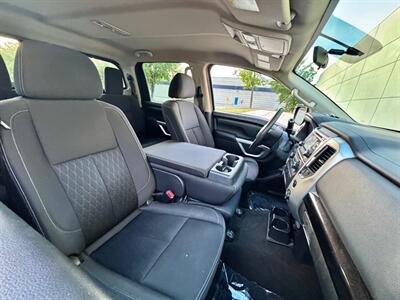 2018 Nissan Titan SV   - Photo 21 - Madison, WI 53716