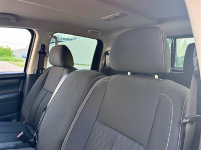 2018 Nissan Titan SV   - Photo 18 - Madison, WI 53716