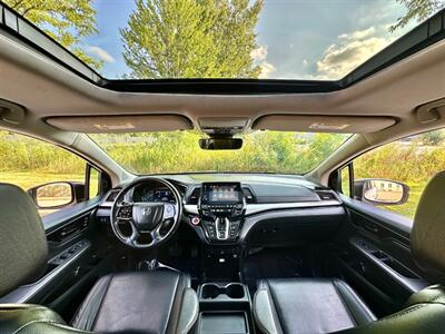 2021 Honda Odyssey Touring - Photo 13 - Madison, WI 53716