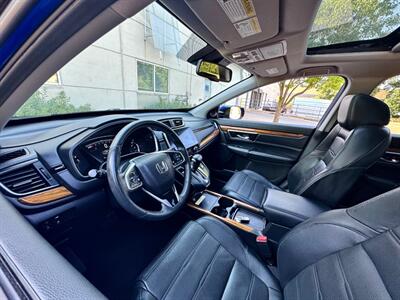 2022 Honda CR-V Touring - Photo 16 - Madison, WI 53716
