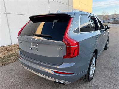 2020 Volvo XC90 T6 Momentum 6-Passenger   - Photo 28 - Madison, WI 53716