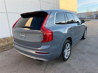 2020 Volvo XC90 T6 Momentum 6-Passenger   - Photo 10 - Madison, WI 53716