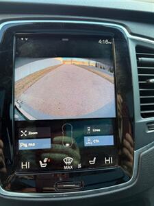 2020 Volvo XC90 T6 Momentum 6-Passenger   - Photo 13 - Madison, WI 53716