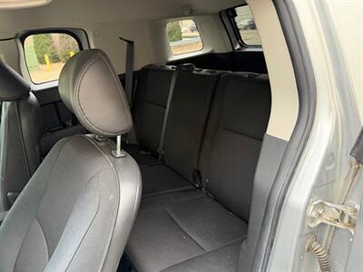 2007 Toyota FJ Cruiser 4dr SUV   - Photo 17 - Madison, WI 53716
