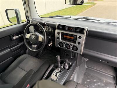2007 Toyota FJ Cruiser 4dr SUV   - Photo 13 - Madison, WI 53716