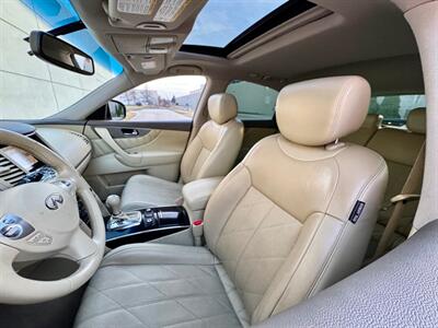 2017 INFINITI QX70 - Photo 20 - Madison, WI 53716
