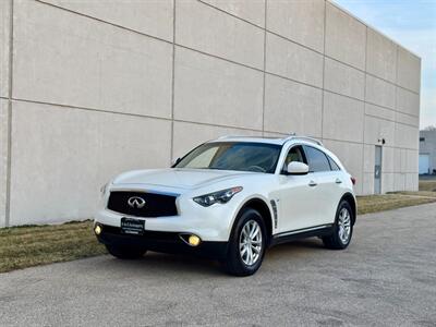2017 INFINITI QX70 - Photo 3 - Madison, WI 53716