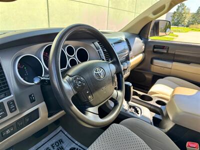 2011 Toyota Tundra Grade - Photo 17 - Madison, WI 53716