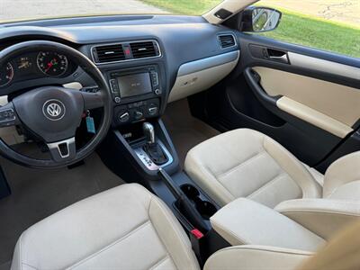 2012 Volkswagen Jetta TDI   - Photo 16 - Madison, WI 53716