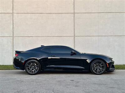 2018 Chevrolet Camaro ZL1   - Photo 7 - Madison, WI 53716