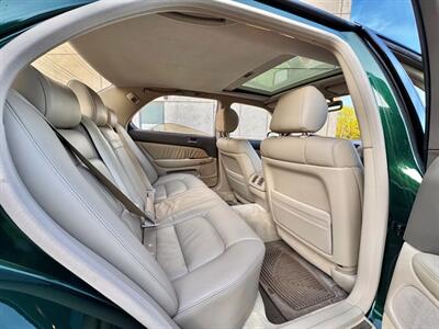 2000 Lexus LS 400 - Photo 24 - Madison, WI 53716