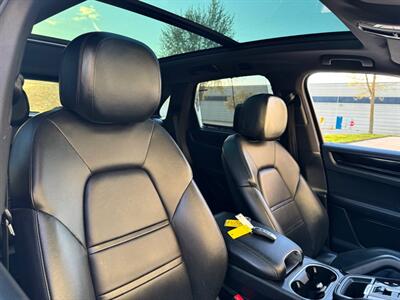 2019 Porsche Cayenne S - Photo 20 - Madison, WI 53716