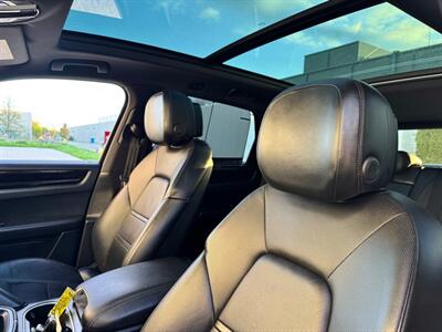 2019 Porsche Cayenne S - Photo 19 - Madison, WI 53716