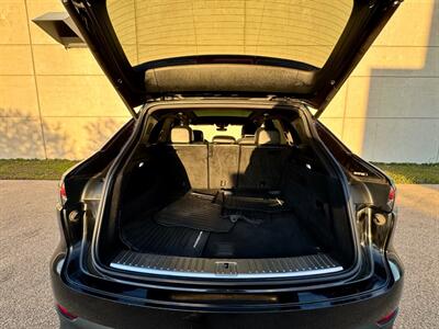 2019 Porsche Cayenne S - Photo 30 - Madison, WI 53716