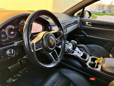 2019 Porsche Cayenne S - Photo 17 - Madison, WI 53716