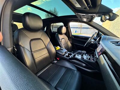 2019 Porsche Cayenne S - Photo 22 - Madison, WI 53716