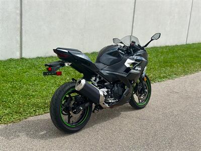 2022 Kawasaki Ninja 400  ABS - Photo 6 - Madison, WI 53716