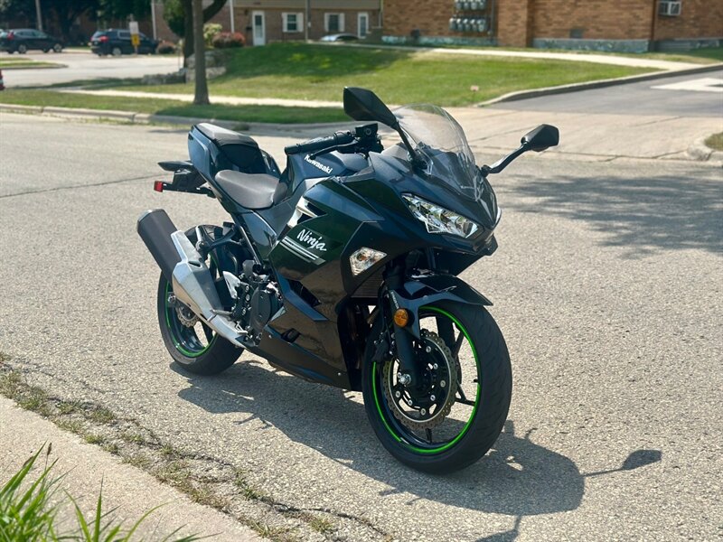 2022 Kawasaki Ninja 400 ABS - Photo 1 - Madison, WI 53716