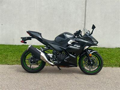 2022 Kawasaki Ninja 400  ABS - Photo 1 - Madison, WI 53716