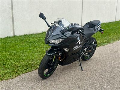 2022 Kawasaki Ninja 400  ABS - Photo 3 - Madison, WI 53716