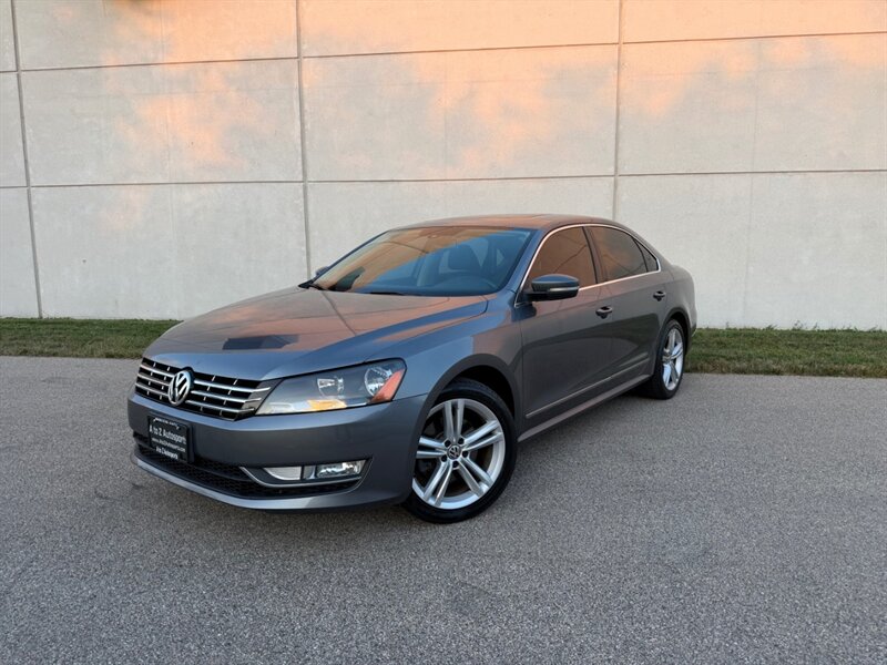 2014 Volkswagen Passat 2.0L TDI SEL Premium   - Photo 1 - Madison, WI 53716