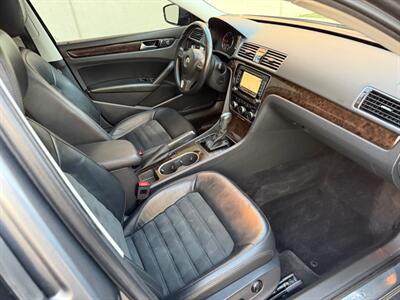 2014 Volkswagen Passat 2.0L TDI SEL Premium - Photo 14 - Madison, WI 53716