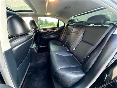 2014 Lexus LS 460   - Photo 22 - Madison, WI 53716