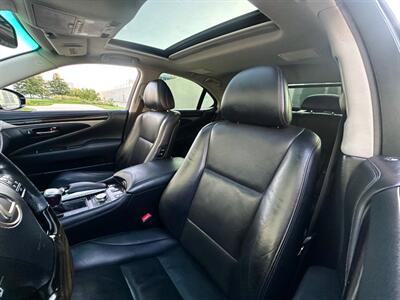 2014 Lexus LS 460   - Photo 18 - Madison, WI 53716