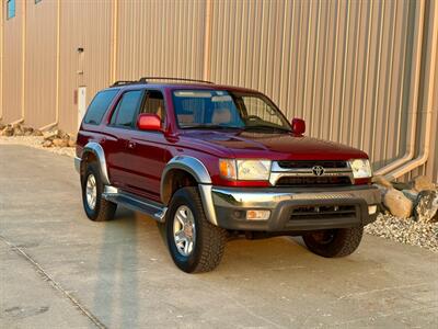 2001 Toyota 4Runner SR5   - Photo 4 - Madison, WI 53716