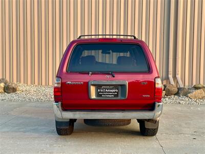 2001 Toyota 4Runner SR5   - Photo 12 - Madison, WI 53716