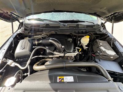 2013 RAM 1500 Laramie Limited - Photo 33 - Madison, WI 53716