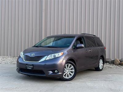 2014 Toyota Sienna XLE 7-Passenger   - Photo 1 - Madison, WI 53716