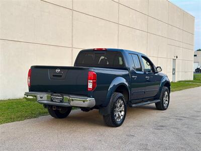 2015 Nissan Frontier SL   - Photo 9 - Madison, WI 53716