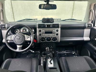 2012 Toyota FJ Cruiser   - Photo 13 - Madison, WI 53716