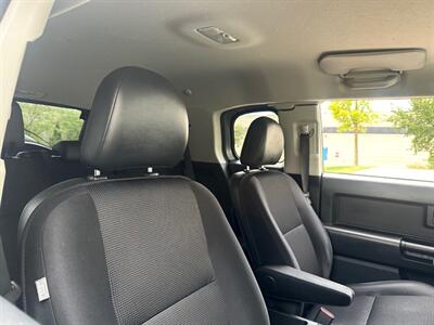 2012 Toyota FJ Cruiser   - Photo 20 - Madison, WI 53716