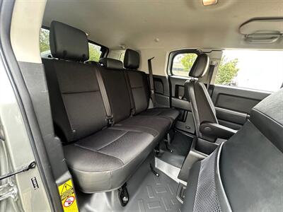 2012 Toyota FJ Cruiser   - Photo 26 - Madison, WI 53716
