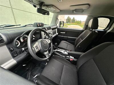 2012 Toyota FJ Cruiser   - Photo 16 - Madison, WI 53716