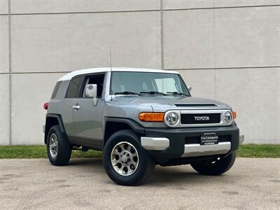 2012 Toyota FJ Cruiser   - Photo 2 - Madison, WI 53716