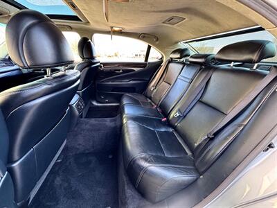 2013 Lexus LS 460 L   - Photo 27 - Madison, WI 53716