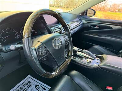 2013 Lexus LS 460 L   - Photo 19 - Madison, WI 53716