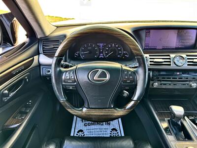 2013 Lexus LS 460 L   - Photo 17 - Madison, WI 53716
