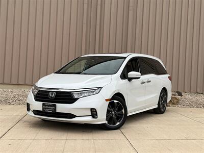 2022 Honda Odyssey Elite   - Photo 1 - Madison, WI 53716